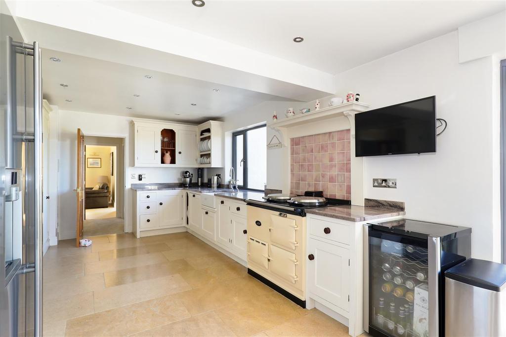 Pinfarthings, Amberley, Stroud 5 bed detached house £1,150,000