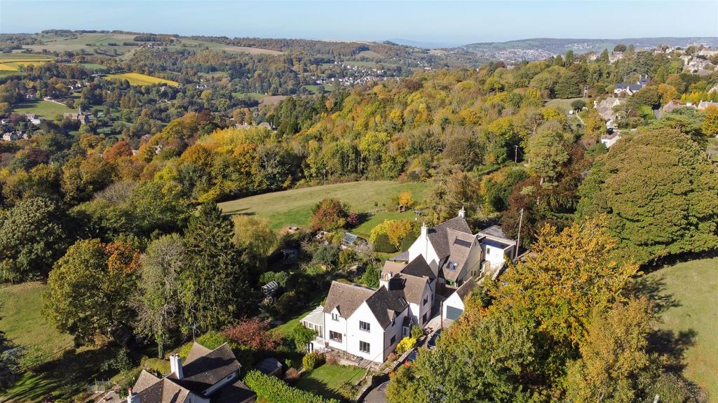 Pinfarthings, Amberley, Stroud 5 bed detached house £1,150,000