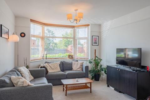 2 All Saints Road, Warwick, CV34 5NL