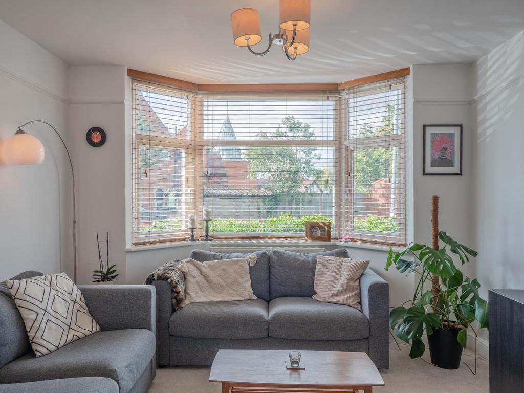 Open plan living/dining room