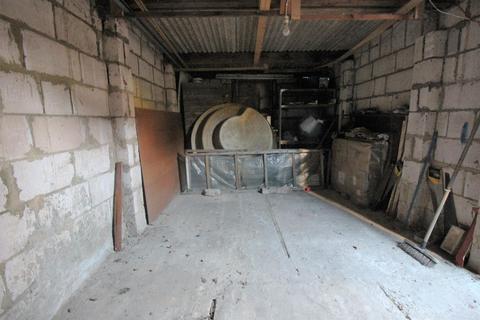 109 Mcleod Road, London, SE2 0BW