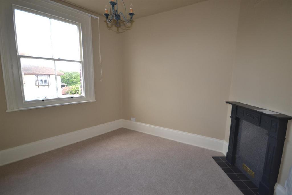 11 A the High Street 039.JPG