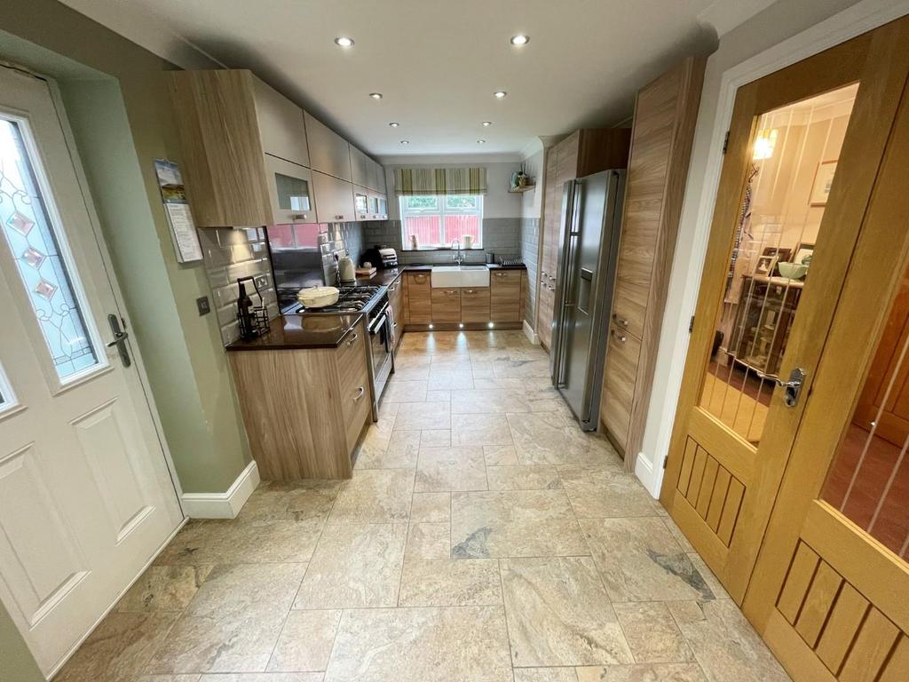 Kitchen diner family room