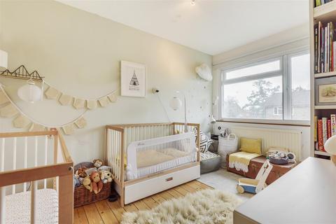 Flat 27, Osborne Court Osborne Road, Windsor, SL4 3EP