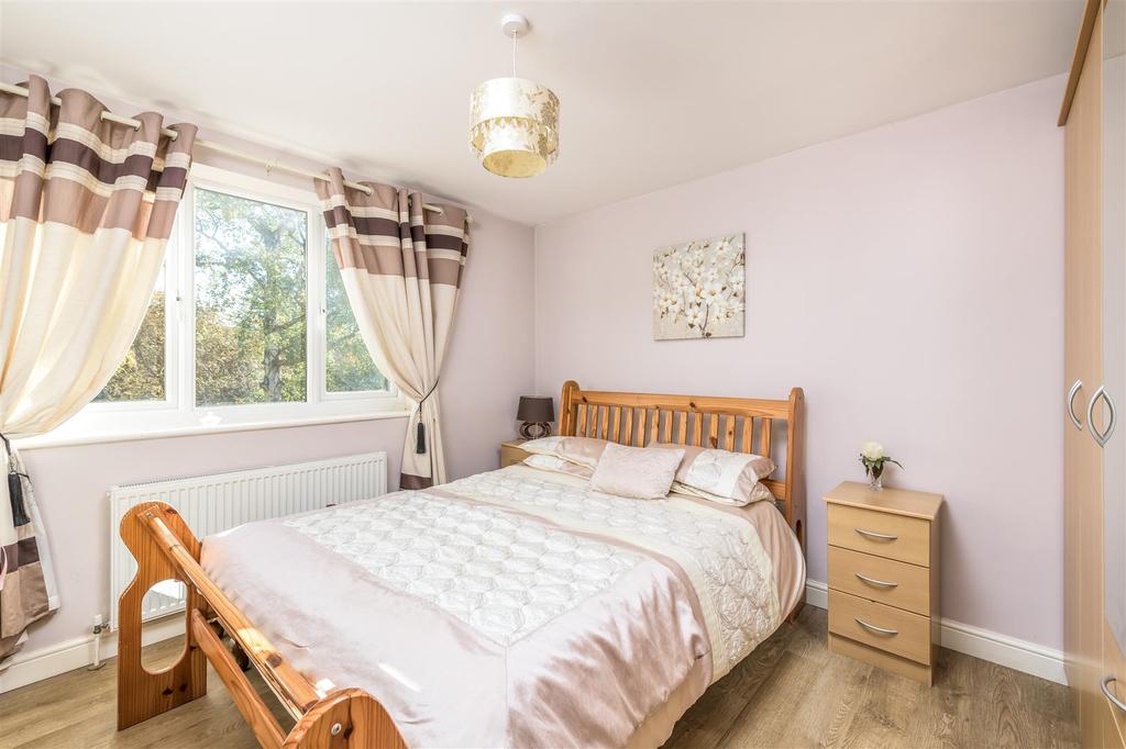 221018 - 194a Kimbolton Road, Bedford - 18.jpg