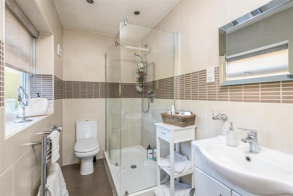 221018 - 194a Kimbolton Road, Bedford - 22.jpg