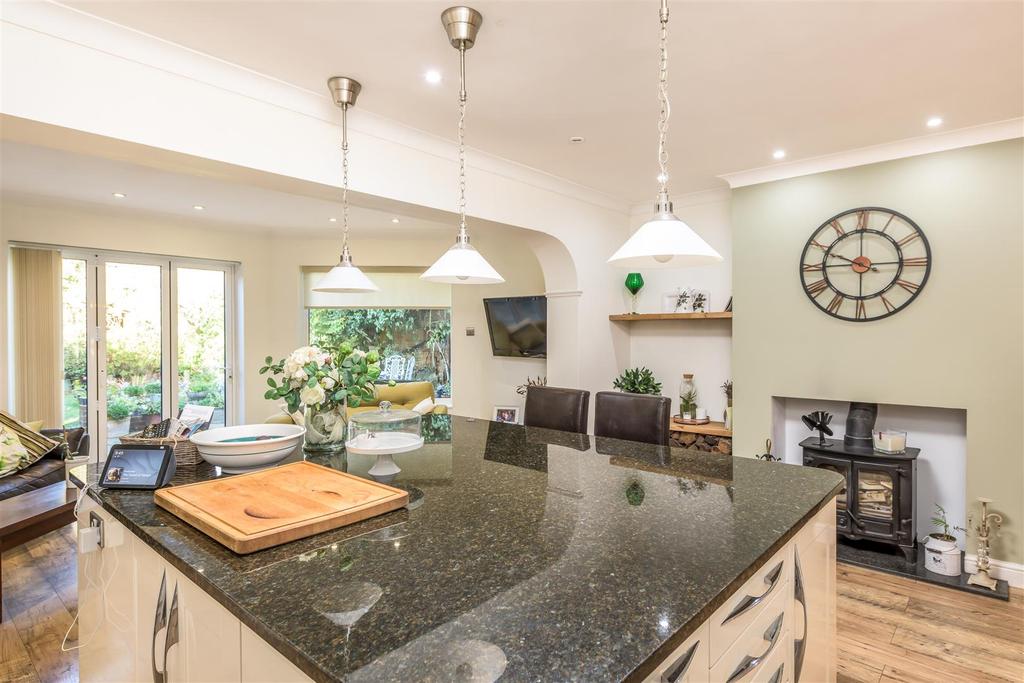 221018 - 194a Kimbolton Road, Bedford - 09.jpg