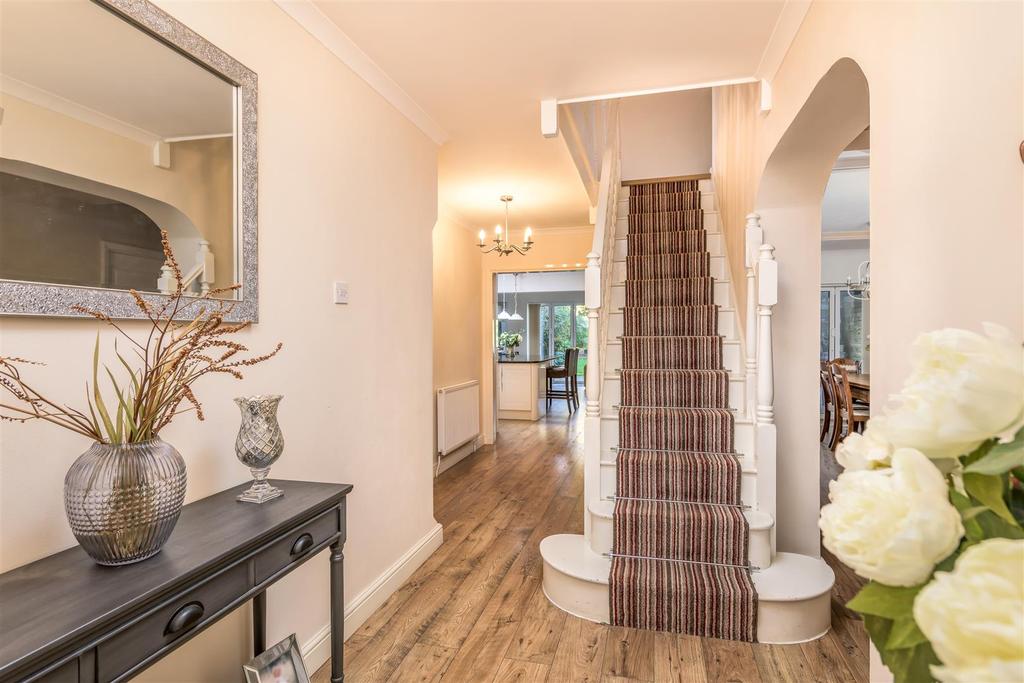 221018 - 194a Kimbolton Road, Bedford - 04.jpg