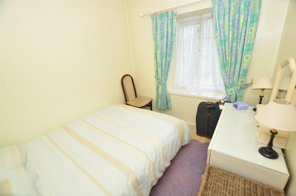 Rear Bedroom 2