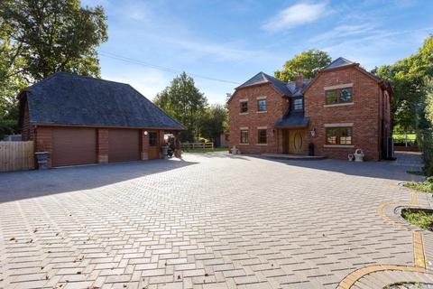 5 bedroom detached house for sale, Hatherley House, Pamber End, RG26