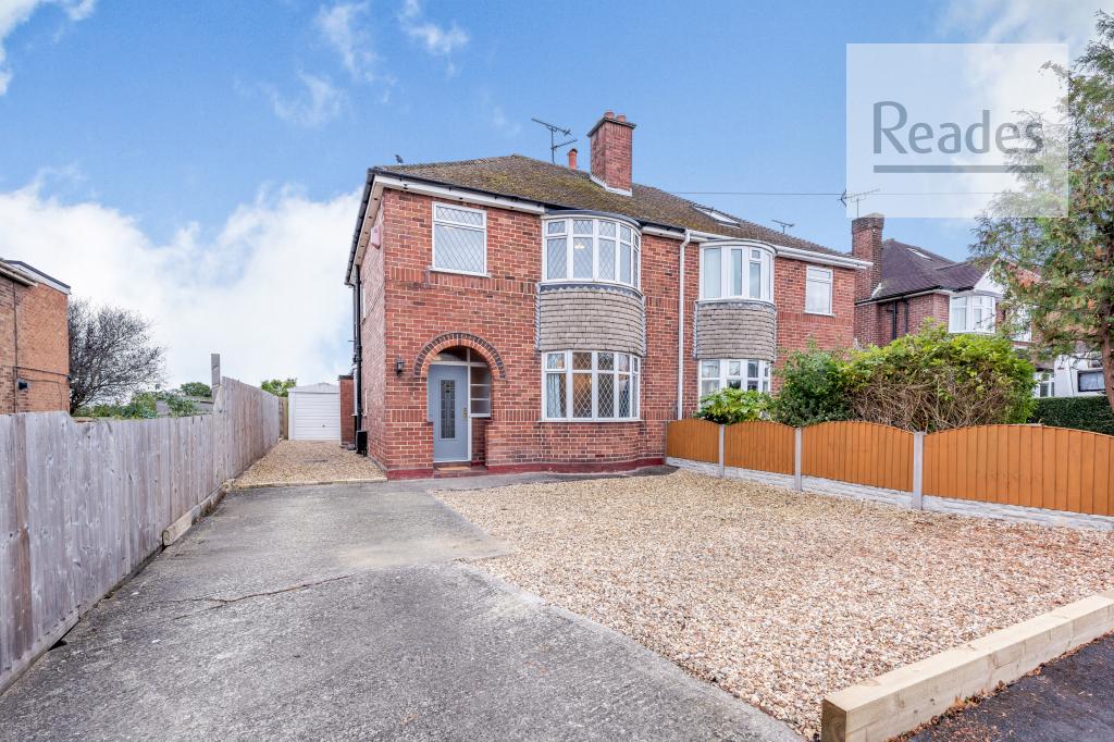 Park Avenue, Hawarden CH5 3 3 bed semidetached house for sale £250,000
