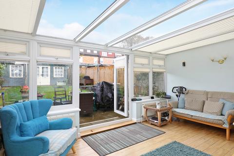 18 Lawrence Road, London, W5 4XH