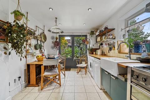 30a Forest Road, London, E7 0DN