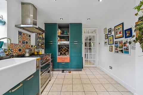 30a Forest Road, London, E7 0DN
