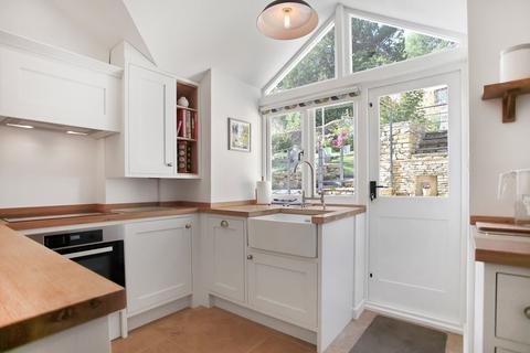Peartree House Lower Street, Blockley, Moreton-in-marsh, GL56 9DS