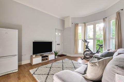 2 bedroom apartment for sale - 1B Queens Road, Hampton Hill, TW12