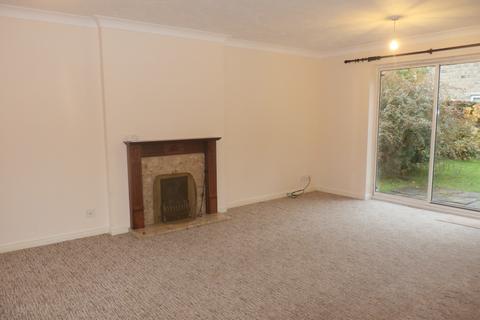 4 bedroom detached house to rent, Bluebell Close, Hayfield SK22