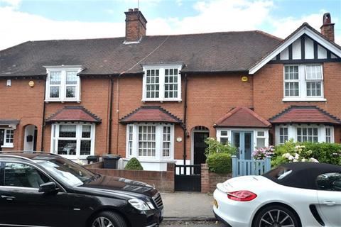 2 bedroom terraced house to rent - Kings Green, Loughton, IG10