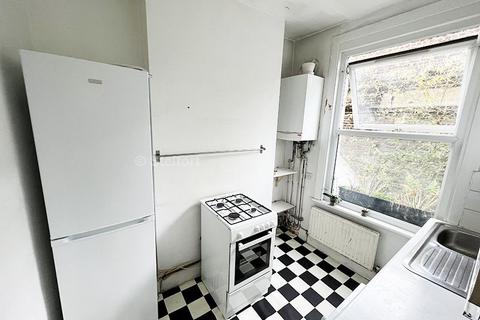 2 bedroom flat to rent, Belgrave Mansions, Coldharbour Lane, London SW9
