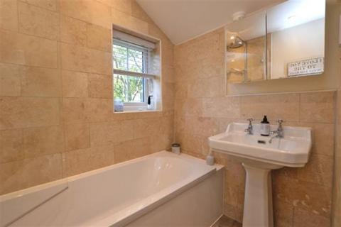 3 bedroom end of terrace house to rent, Dean Lane End, Rowland's Castle, PO9