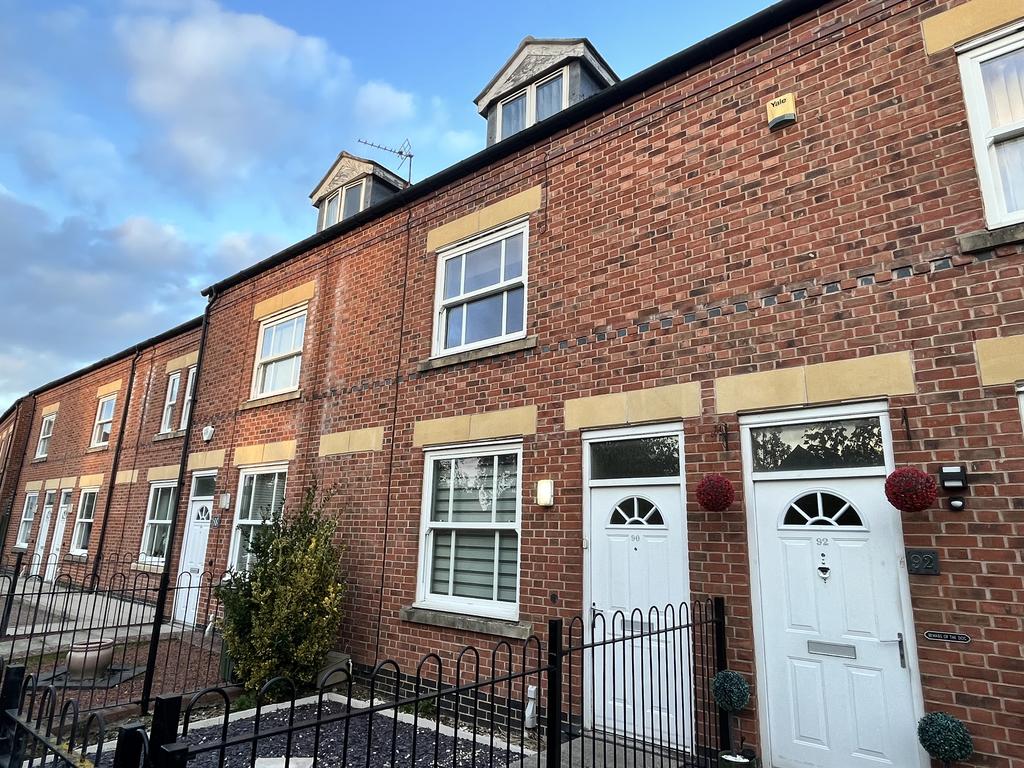 Countesthorpe Road, South Wigston 3 bed townhouse to rent £895 pcm (£