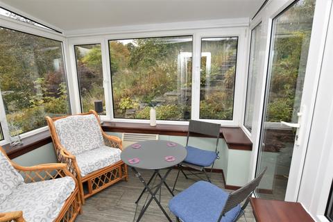 Tigh Geal Bruach Lane, Pitlochry, PH16 5DG