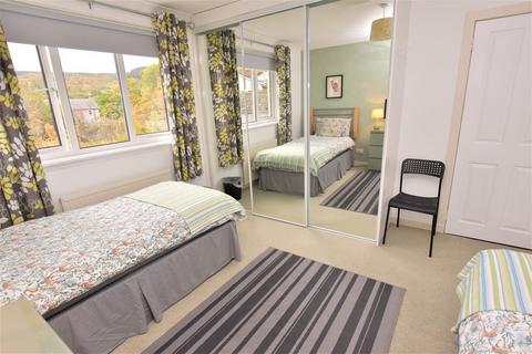 Tigh Geal Bruach Lane, Pitlochry, PH16 5DG