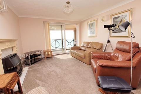 2 bedroom flat for sale, Wight View, 55/56 Marine Parade West, Lee-On-The-Solent, PO13