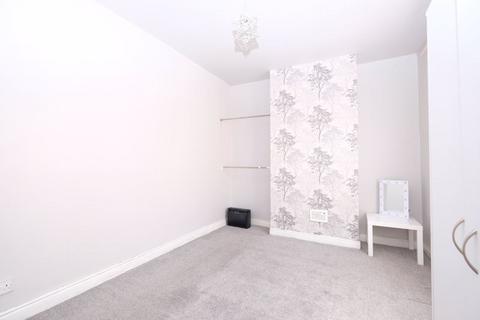 2 bedroom terraced house to rent, Willan Road, Manchester