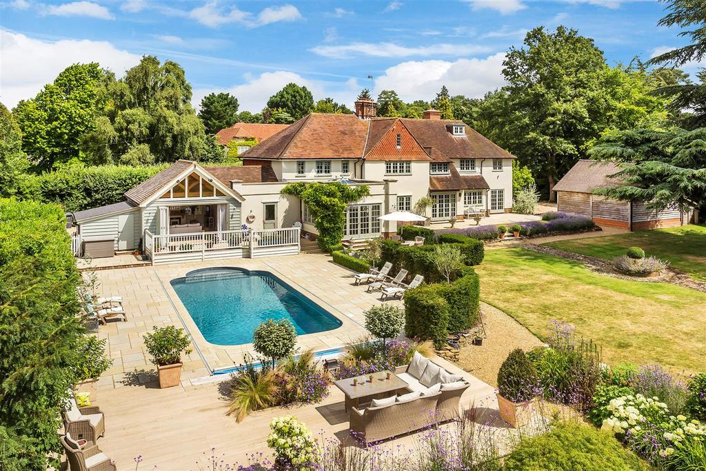 Hurtmore Road, Hurtmore, Godalming 6 bed detached house £3,000,000
