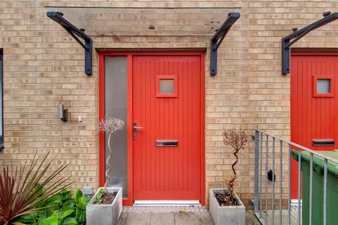 4 Beaumans Drive, London, E17 5FQ