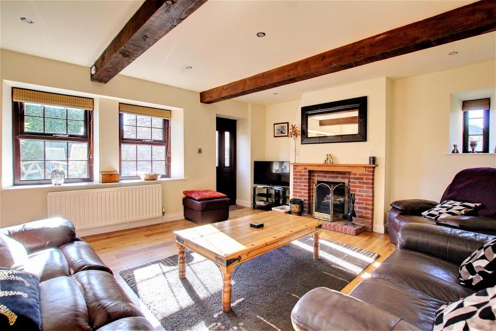Aldbrough St. John, Richmond 3 bed detached house £475,000
