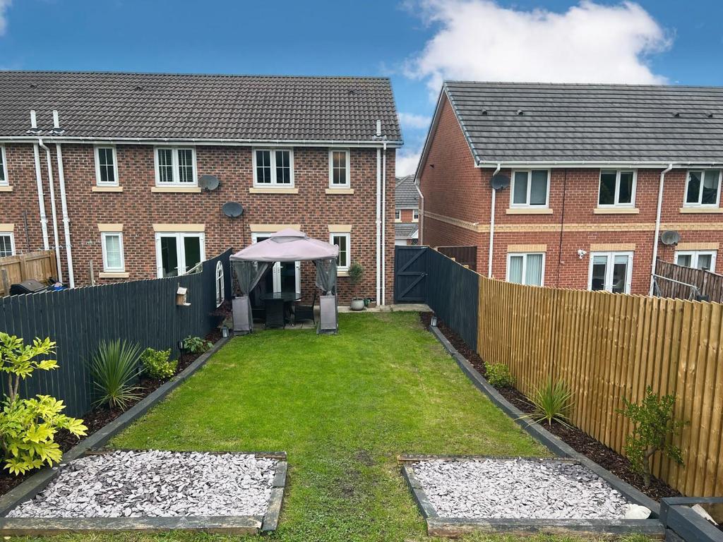 Holly Crescent, Sacriston, Durham 2 bed townhouse £125,000