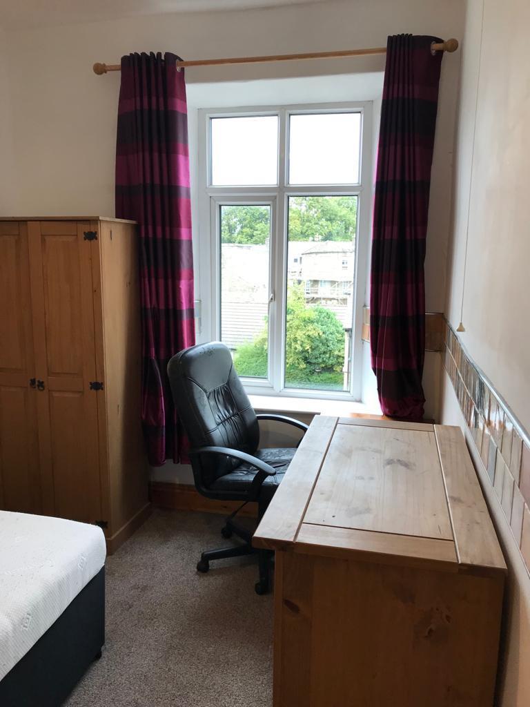 Letting Bedroom