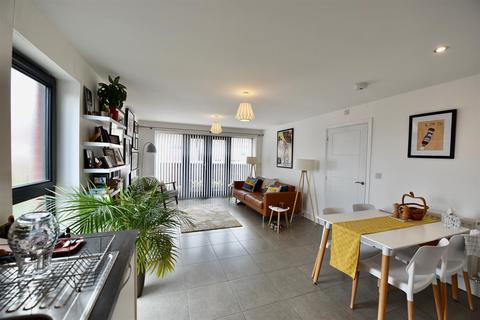 1 bedroom apartment for sale - Park View Avenue, Gateshead