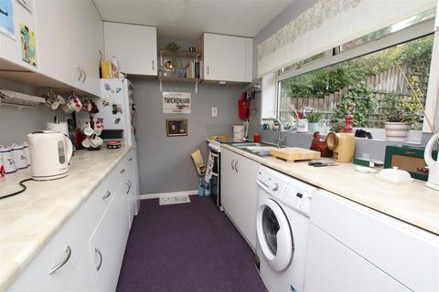3 bedroom detached house for sale - Widecombe Way, Exeter