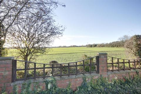47 Canada Drive, Cottingham, HU16 5EH