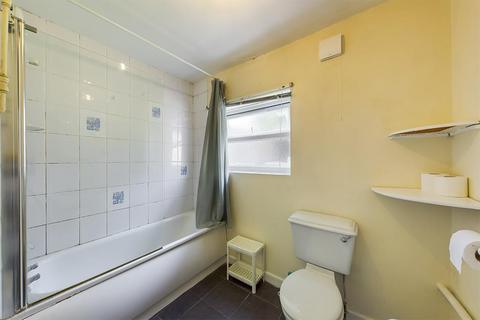 4 bedroom terraced house to rent, Northcote Road, Southampton