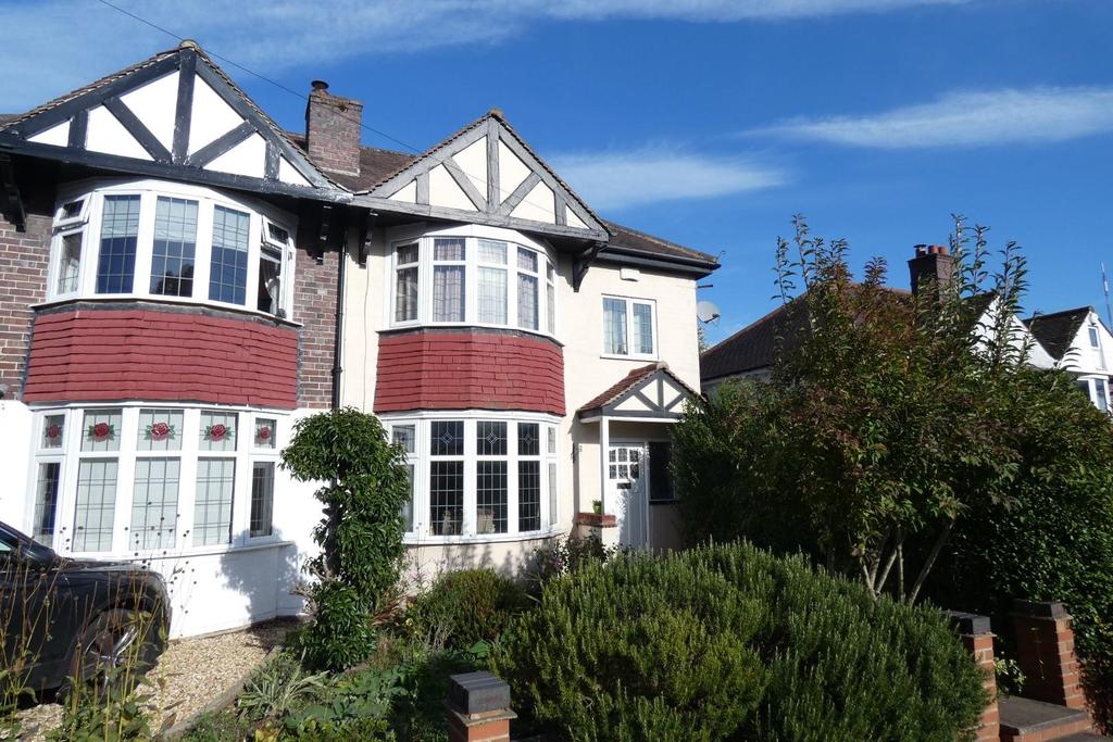 Four Oaks Common Road, Four Oaks 3 bed semidetached house £400,000