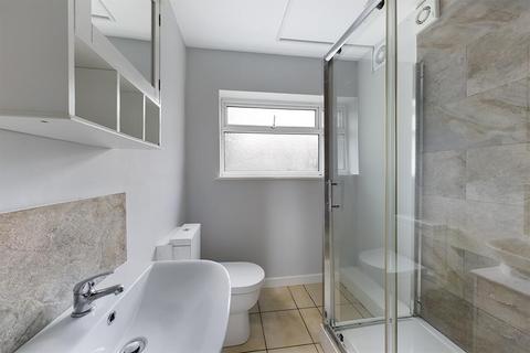 4 bedroom terraced house to rent, Milton Road, Southampton, Hampshire