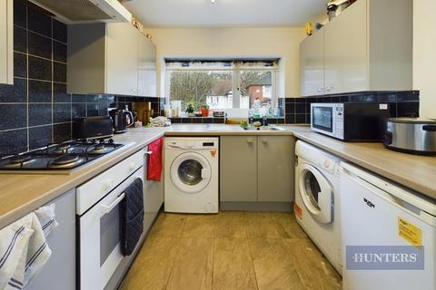 5 bedroom terraced house to rent, Thackeray Road, Southampton, Hampshire