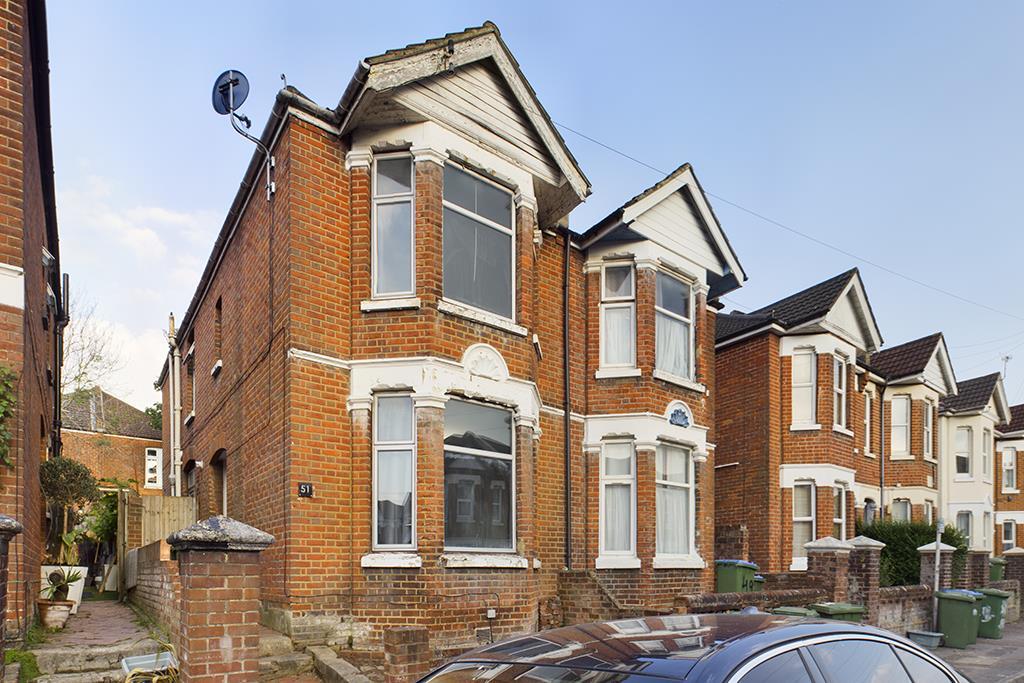 Road, Southampton, Hampshire 4 bed private hall £1,425 pcm
