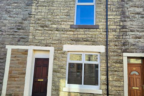 2 bedroom terraced house to rent, Commercial Street, Bacup OL13