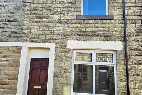 2 bedroom terraced house to rent, Commercial Street, Bacup OL13