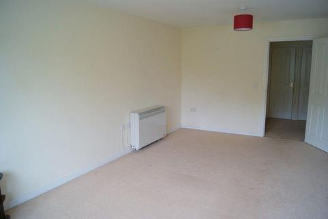 2 bedroom flat for sale - Park Street, Bridgend. CF31 4BB