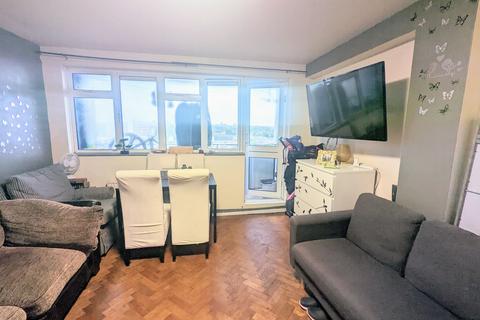 2 bedroom flat for sale, Cordell House, Newton Road, London
