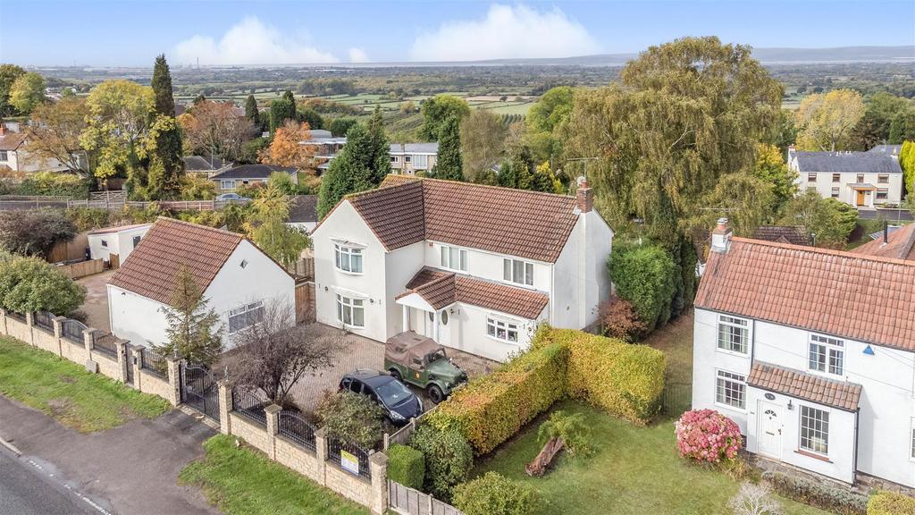 Gloucester Road, Almondsbury, Bristol 4 bed detached house £810,000