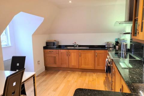 2 bedroom apartment for sale - Reading Road, Winnersh, Wokingham