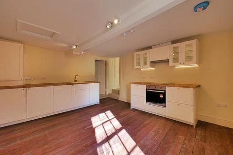 1 bedroom apartment to rent, St Johns Street, Lechlade