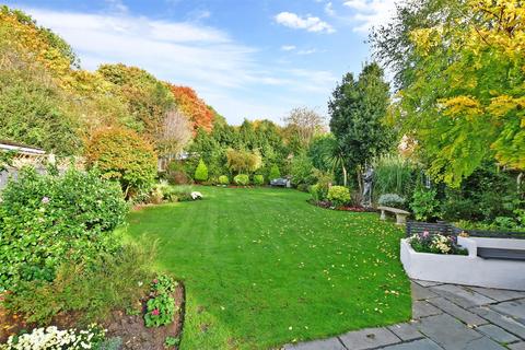 22 Clarendon Drive, Strood, Rochester, ME2 3LT